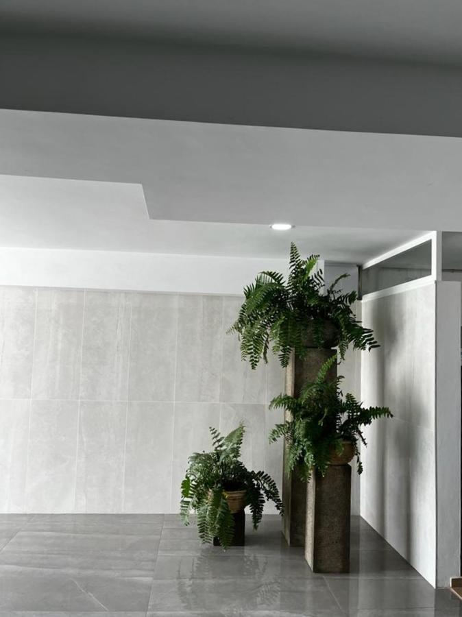 Borinquen Studio Apartment Playa Feñabe Exterior foto